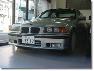 BMW323i