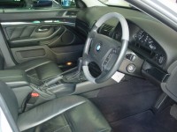 02 BMW 525i Selection