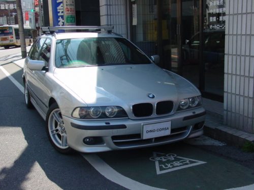 02 BMW 530i touring M-Sport