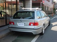 02 BMW 530i touring M-Sport