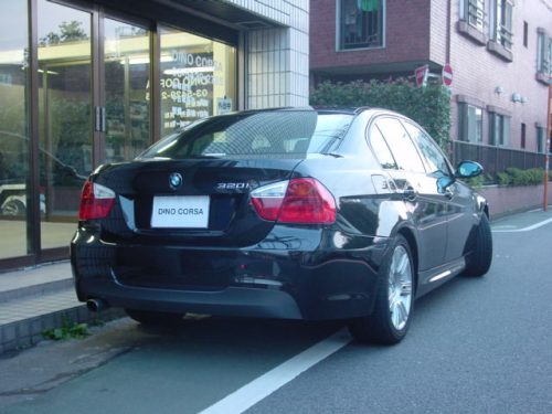 07 BMW 320i M-Sport