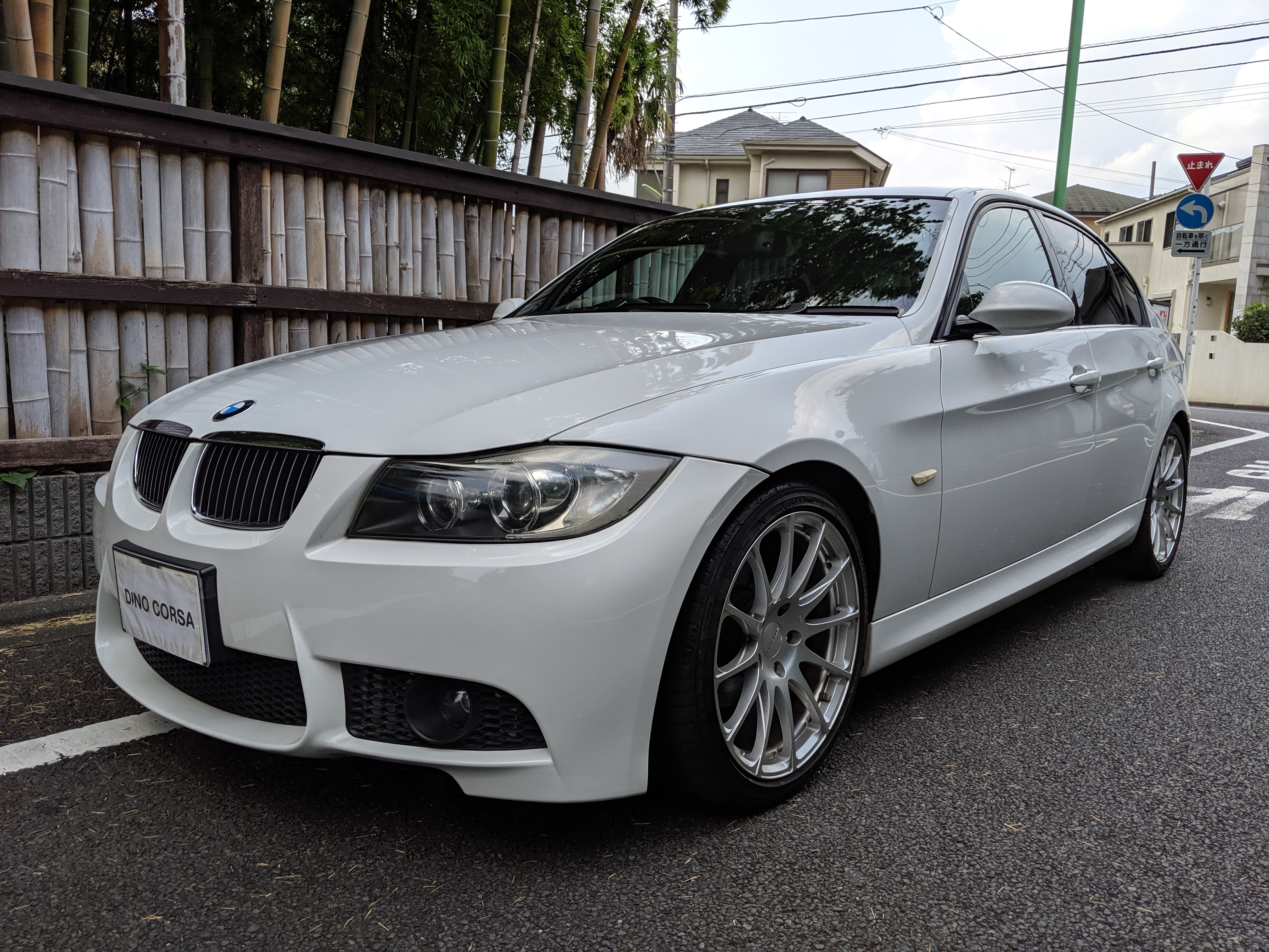 ヨコモ　BMW　白タグ　激レア　10分の1 ヨコモ BMW 白タグ 激レア 10分の1 ヨコモ BMW 白タグ 激レア