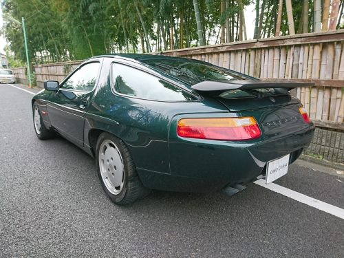 90_Porsche928_04