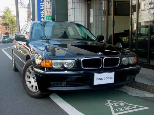 99 BMW735i