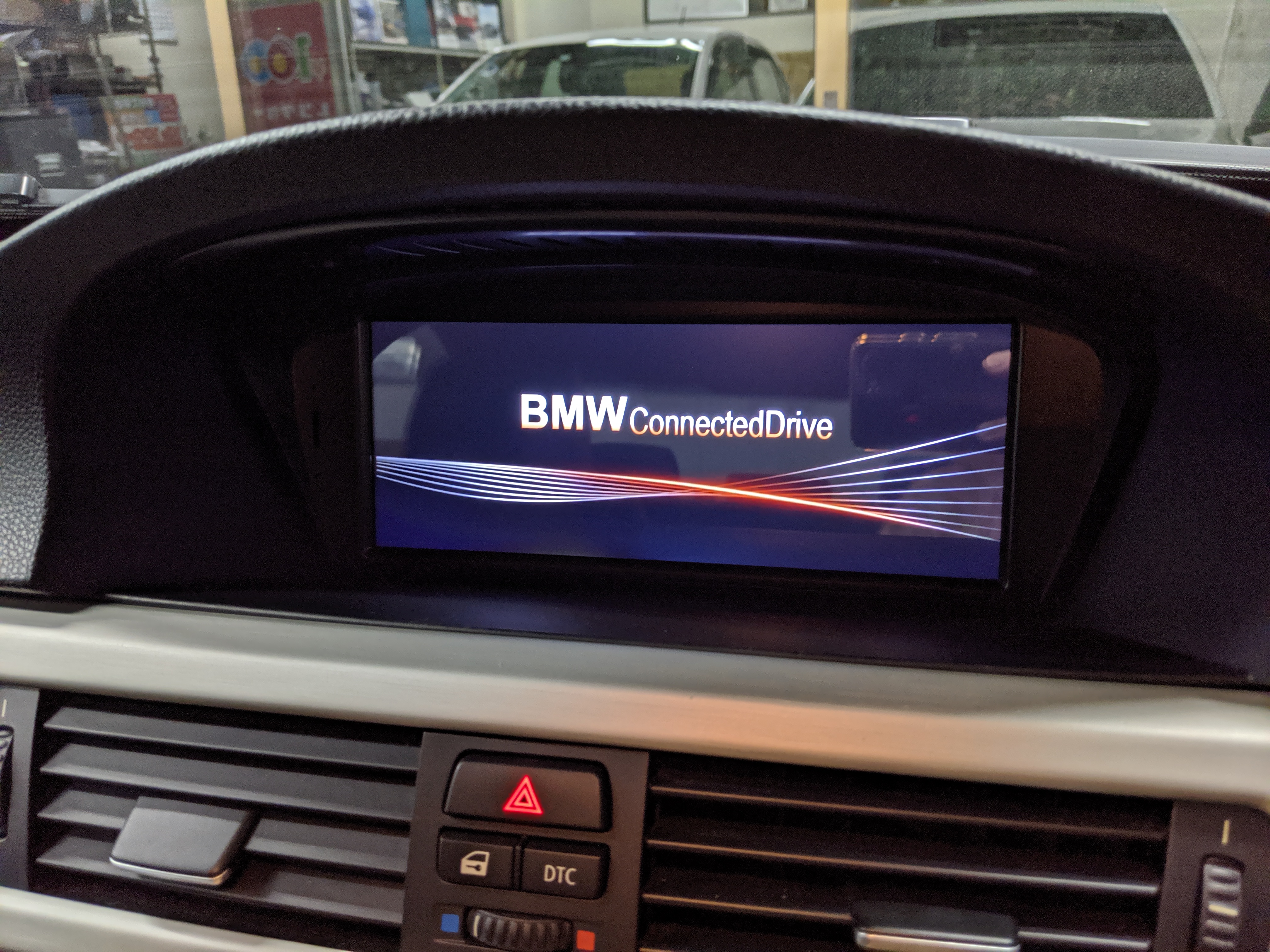 E90にandroidナビ