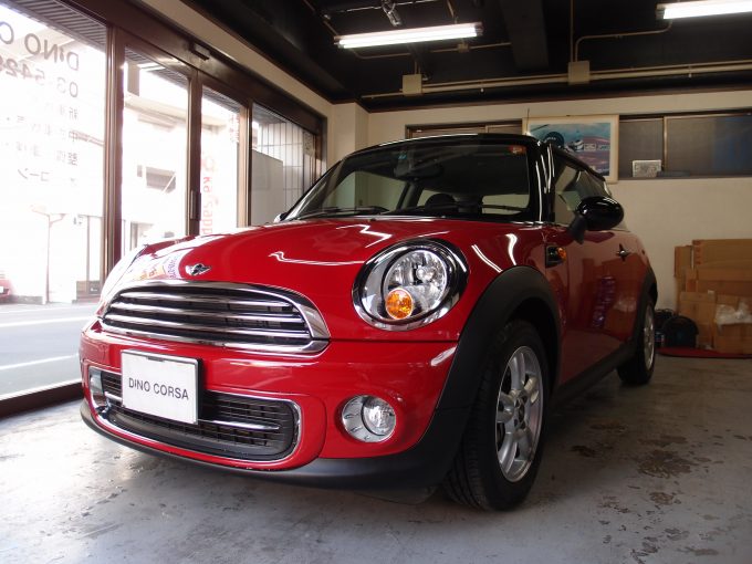 13 MINI Cooper